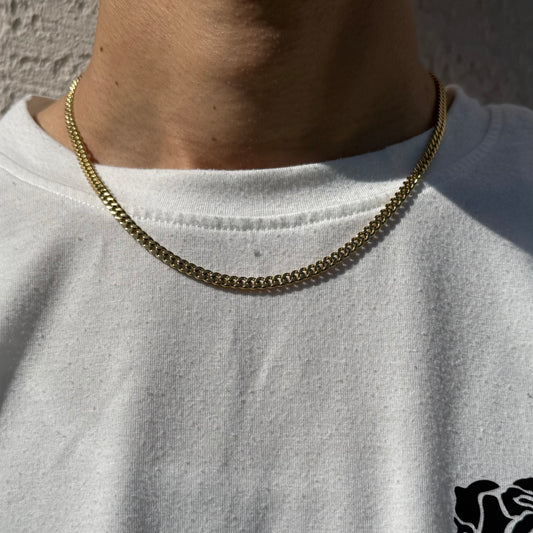 Cuban Link Chain in 18K Yellow Gold - 4mm